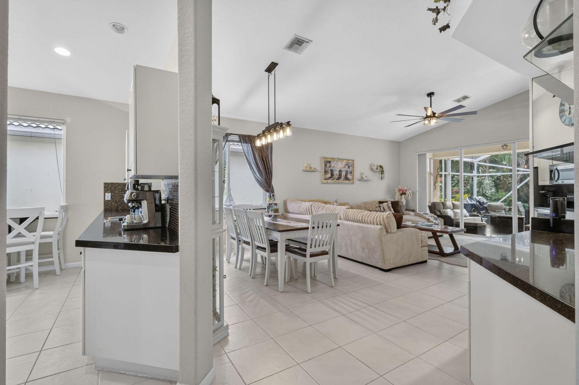 9106 Bay Point Circle, West Palm Beach, FL 33411 Photo