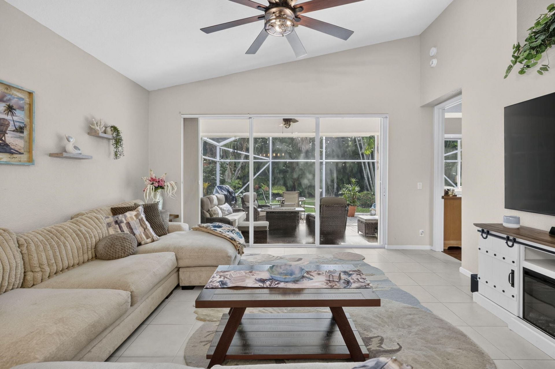 9106 Bay Point Circle, West Palm Beach, FL 33411 Photo