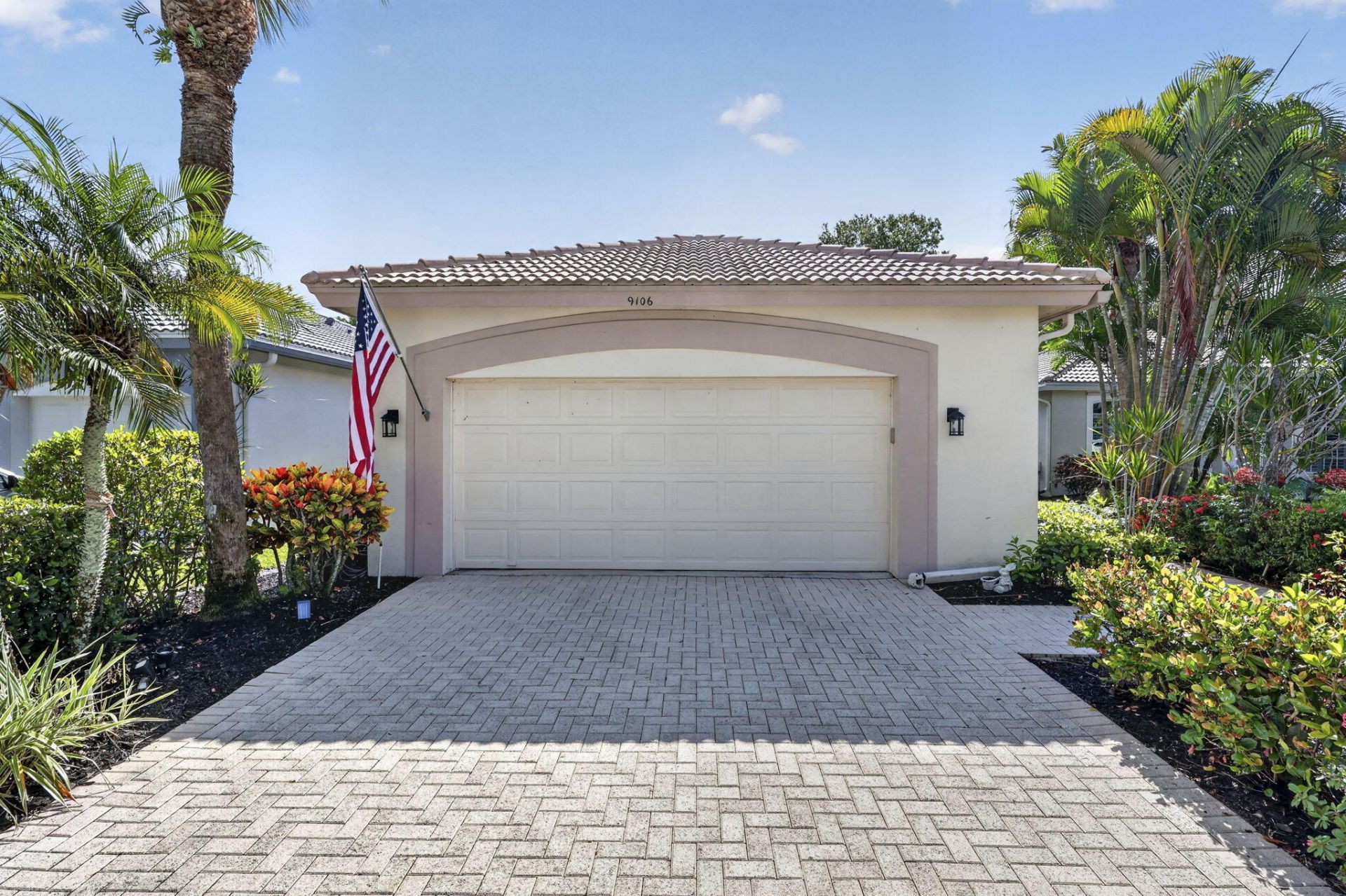9106 Bay Point Circle, West Palm Beach, FL 33411 Photo