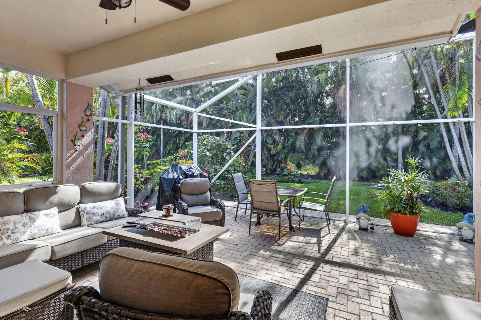 9106 Bay Point Circle, West Palm Beach, FL 33411 Photo
