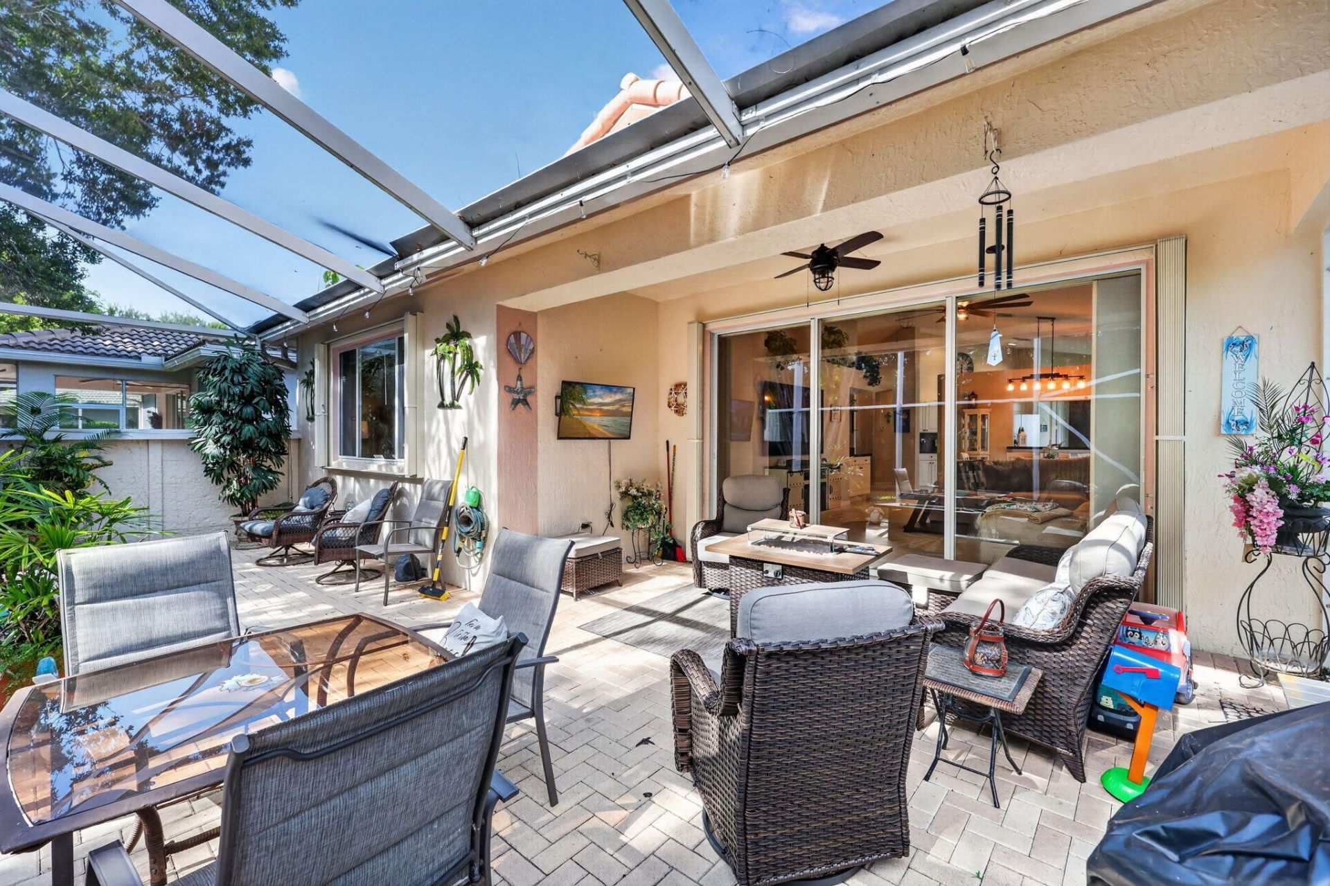 9106 Bay Point Circle, West Palm Beach, FL 33411 Photo