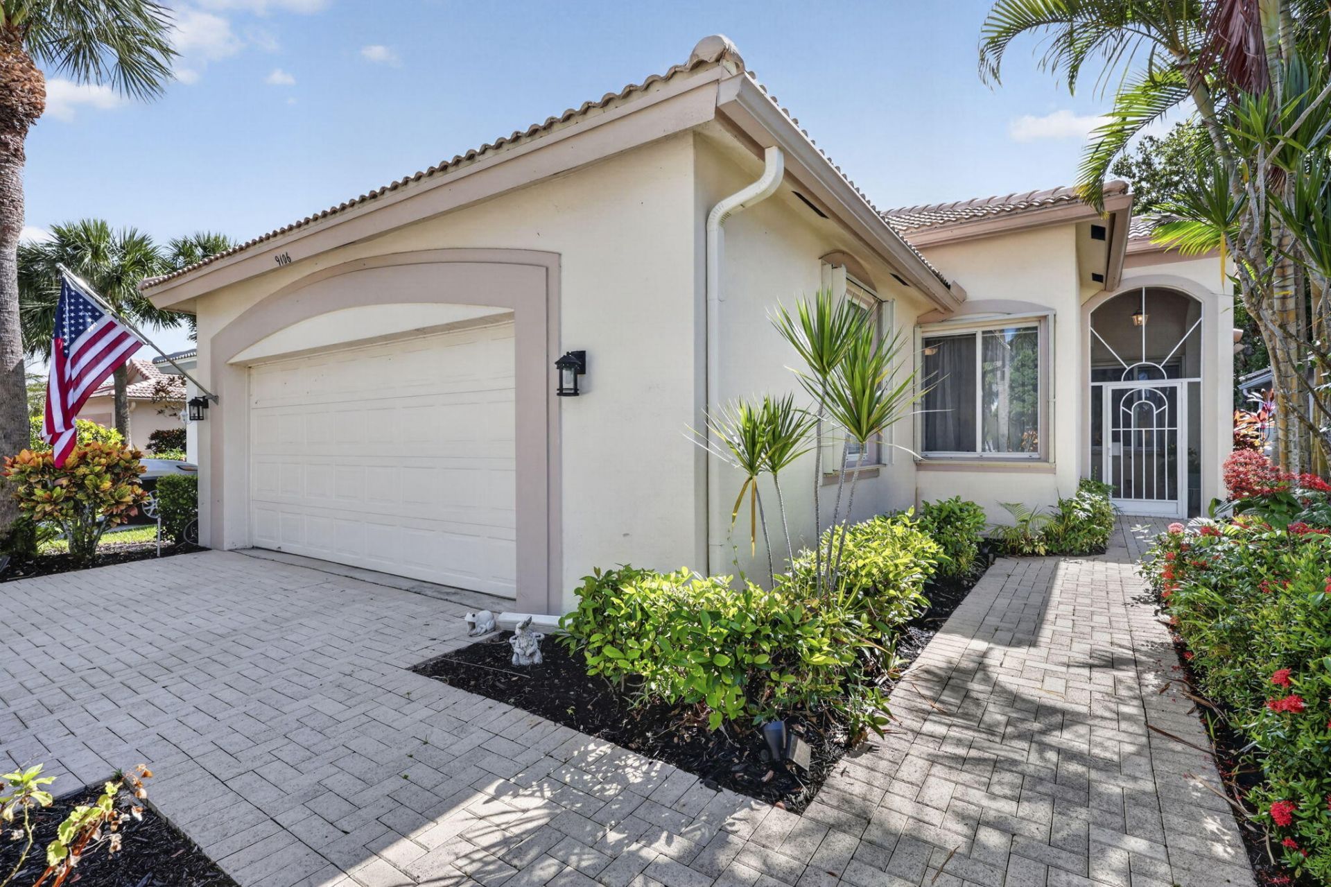 9106 Bay Point Circle, West Palm Beach, FL 33411 Photo