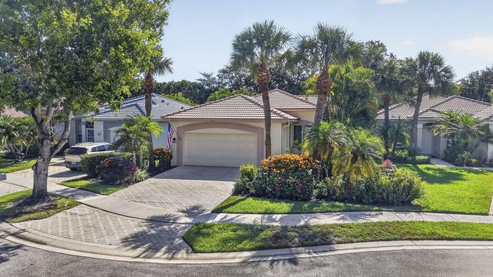 9106 Bay Point Circle, West Palm Beach, FL 33411 Photo