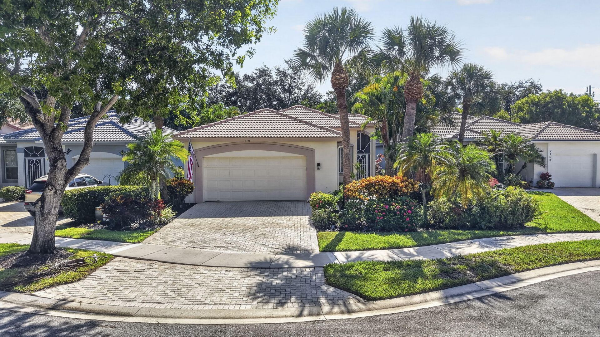 9106 Bay Point Circle, West Palm Beach, FL 33411 Photo