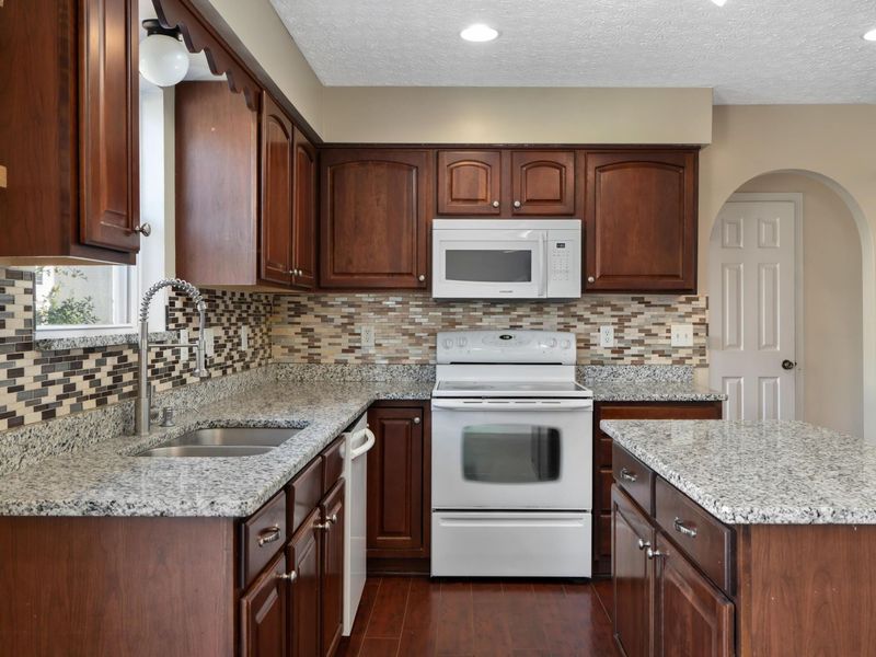 1106 Goldeneye Drive , Blacklick, OH 43004 Photo 11