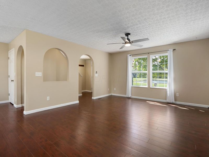 1106 Goldeneye Drive , Blacklick, OH 43004 Photo 6