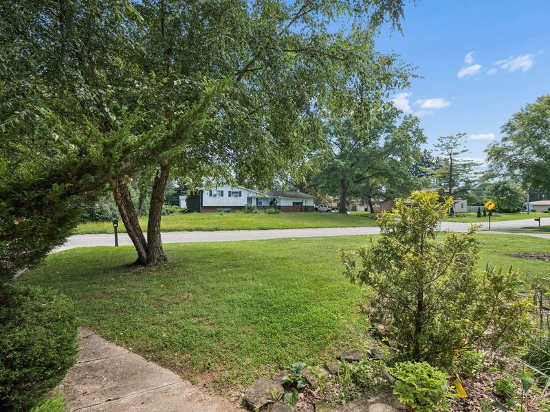 1285 Noe Bixby Road , Columbus, OH 43232 Photo 10