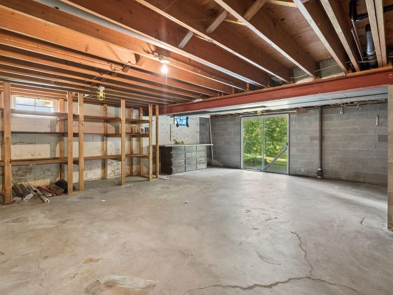 1285 Noe Bixby Road , Columbus, OH 43232 Photo 35