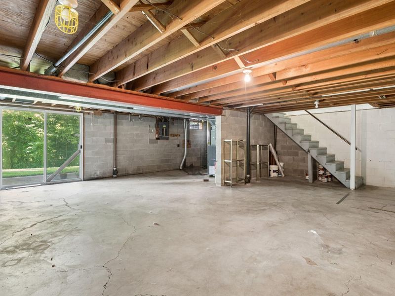 1285 Noe Bixby Road , Columbus, OH 43232 Photo 36