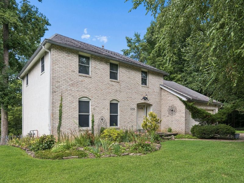 1285 Noe Bixby Road , Columbus, OH 43232 Photo 8