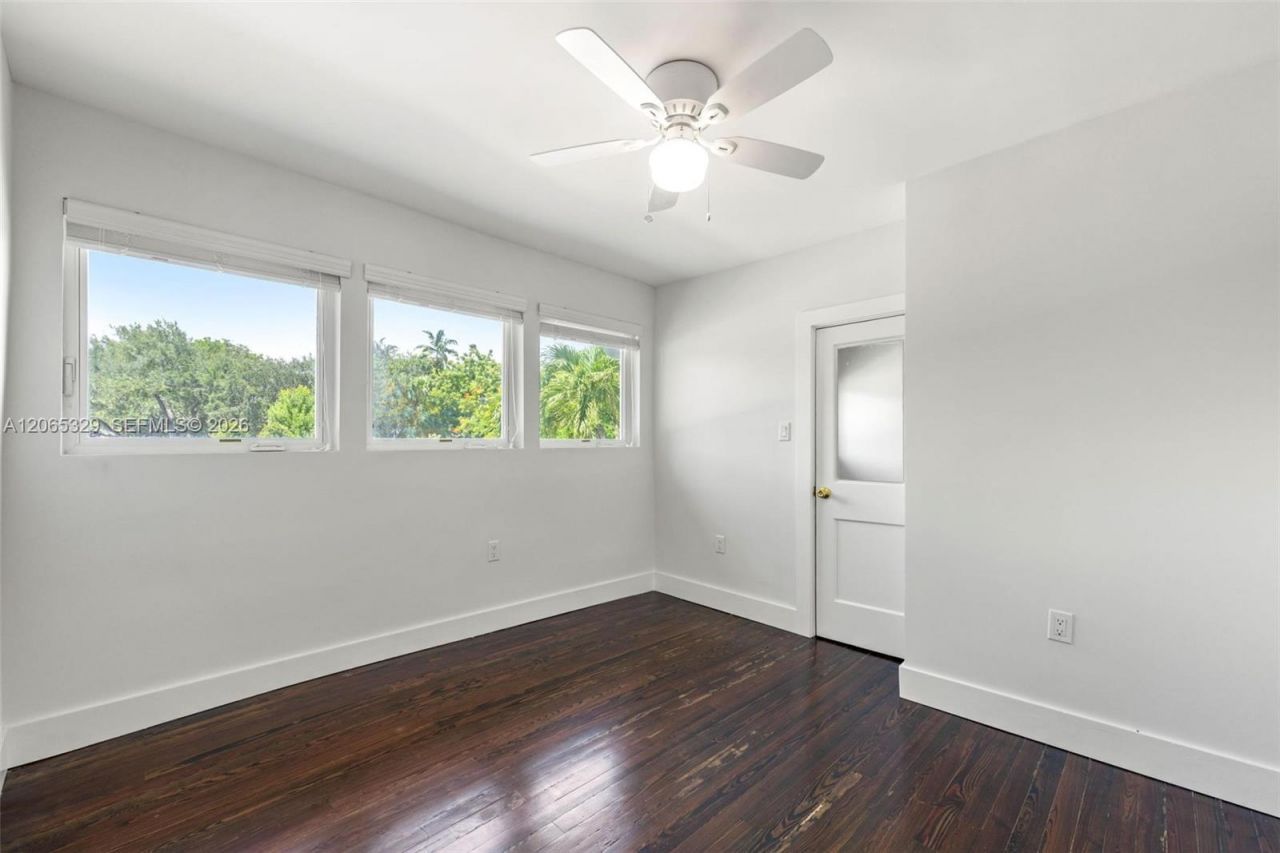 7121 SW 63rd Ave, South Miami, FL 33143 Photo