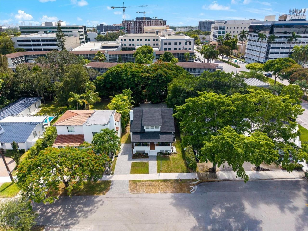 7121 SW 63rd Ave, South Miami, FL 33143 Photo