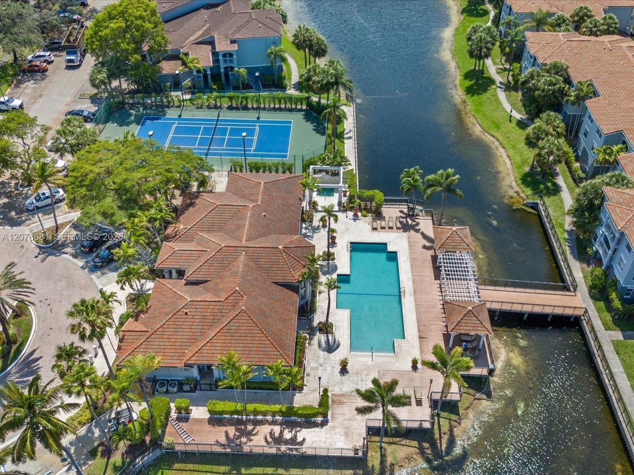 155 NW 96th Ter , Unit 2-303, Pembroke Pines, FL 33024 Photo
