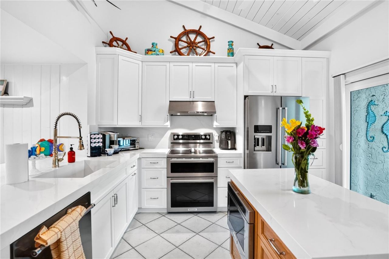Please Call For Address, Longboat Key, FL 34228 Photo