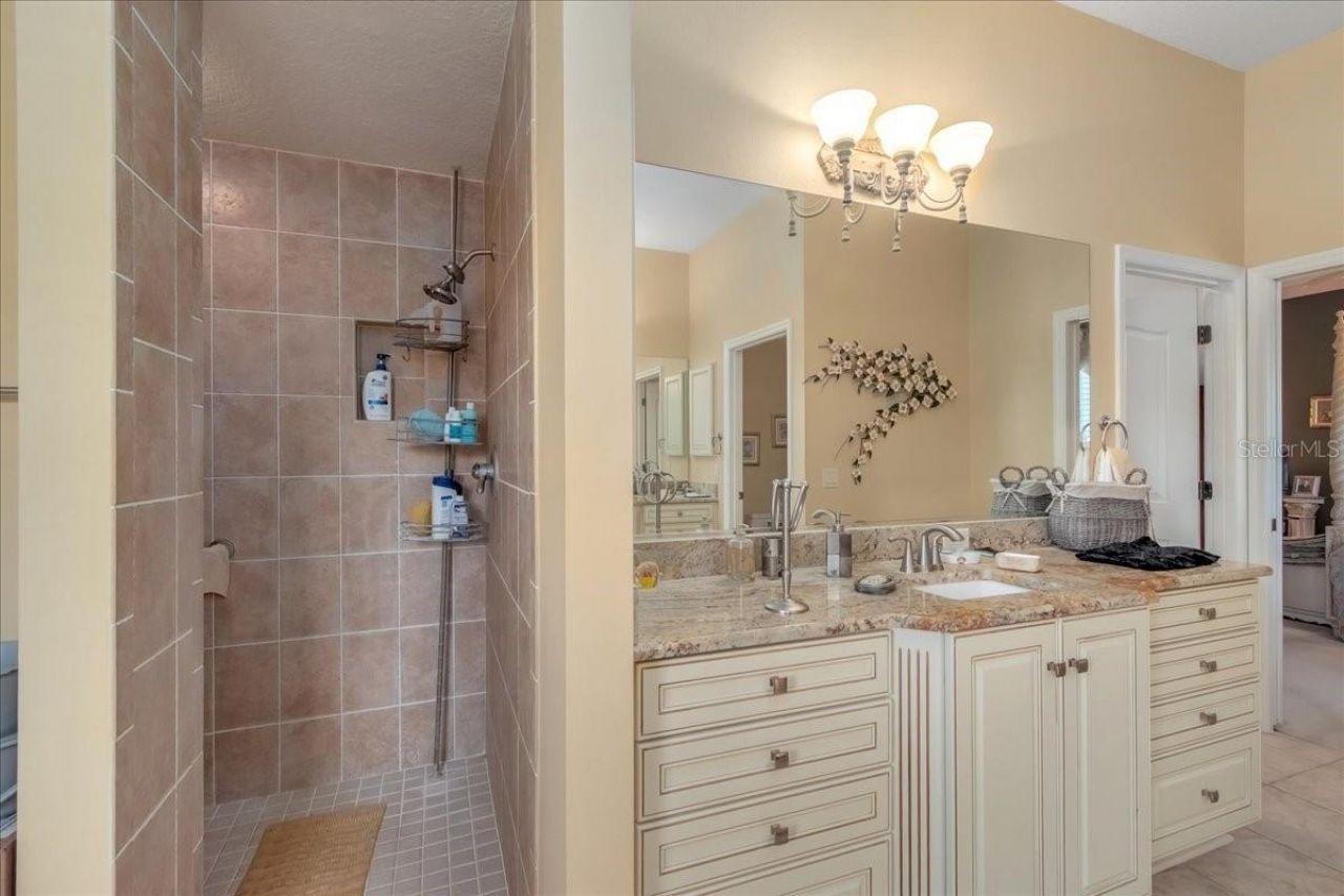 1670 Saint James Circle, The Villages, FL 32162 Photo