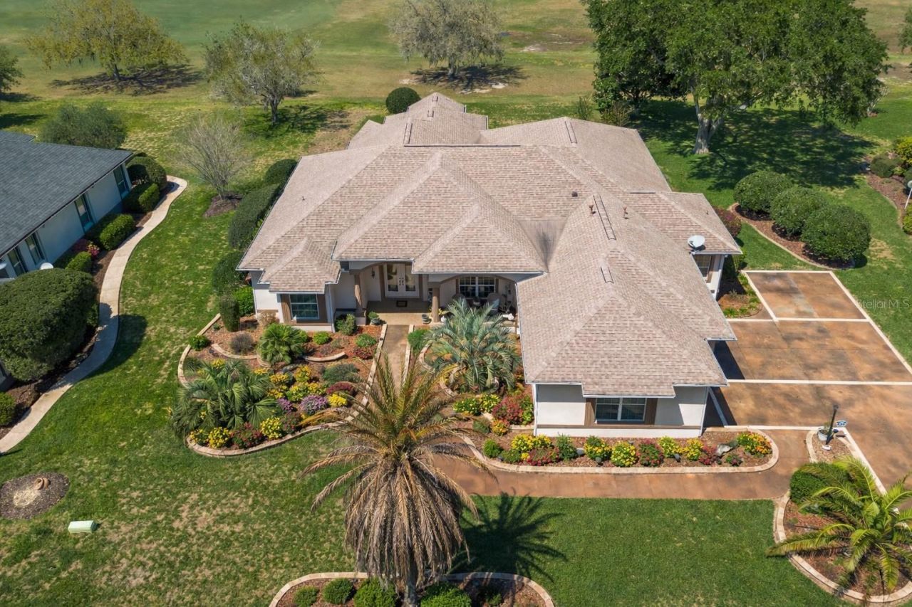 1670 Saint James Circle, The Villages, FL 32162 Photo