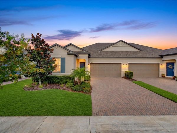 9962 CAMPANULA COURT , LAND O LAKES, FL 34637