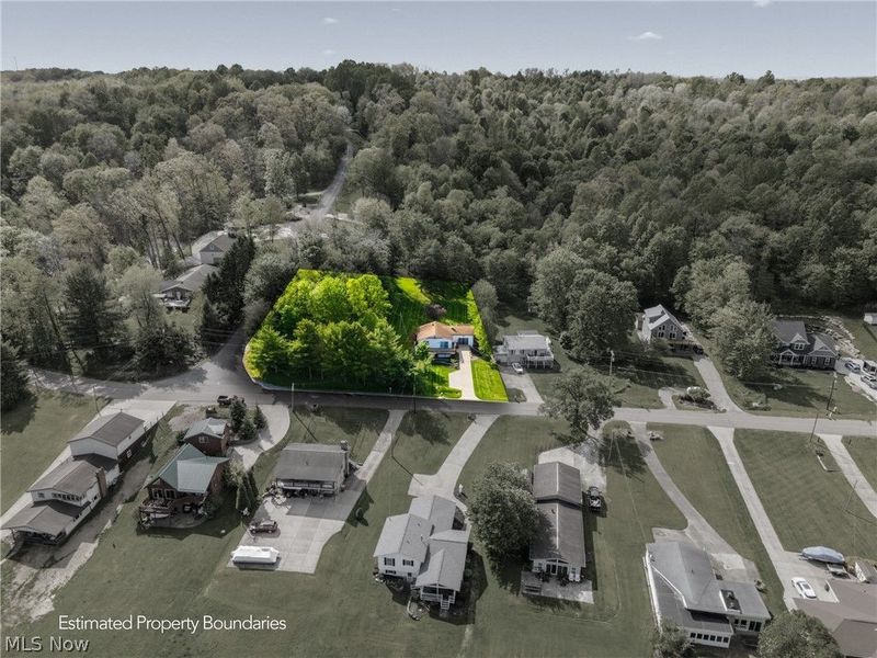 573 W Mohawk Drive, Malvern, OH 44644 Photo 46