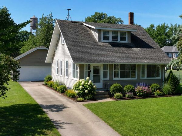 111 W Cabot Street, Le Roy, MN 55951