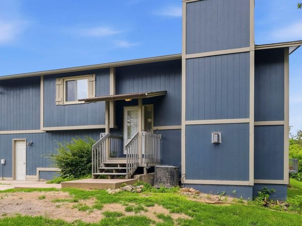 4250 Thornhill Lane , Vadnais Heights, MN 55127