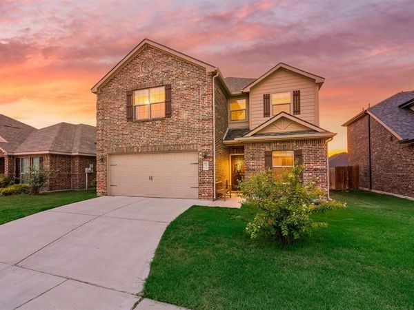 119 Magnolia Drive , Sanger, TX 76266