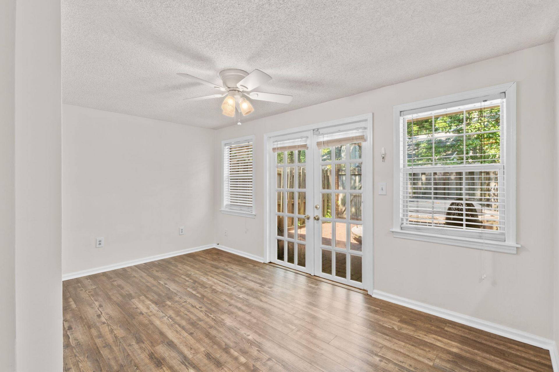 38 Indigo Lane Photo 11