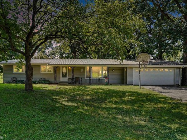 20010 Route J40, Keosauqua, IA 52565