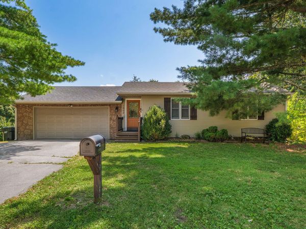 1602 E Sycamore Street , Ozark, MO 65721