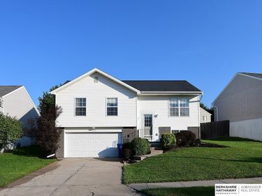 15306 Young Street, Bennington, NE 68007