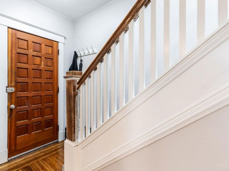717 Hand Avenue, Cincinnati, OH 45232 Photo 3