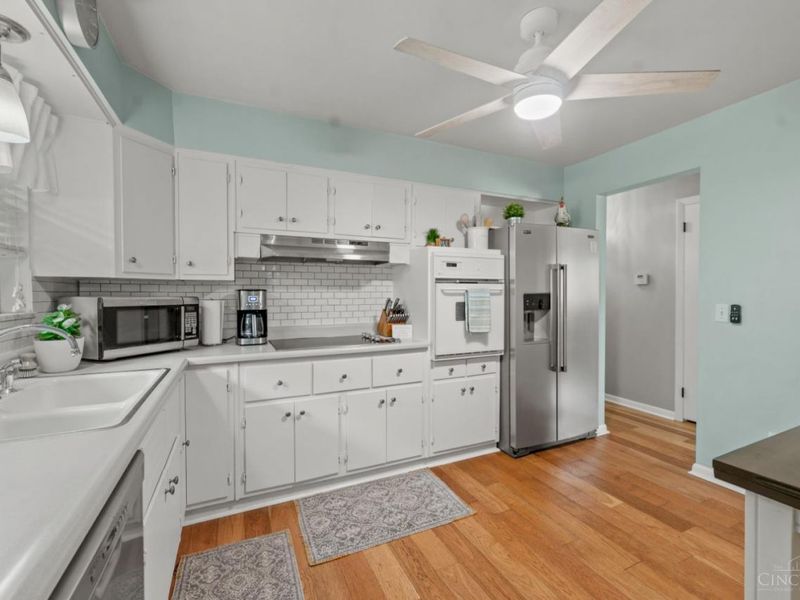 3389 Rocker Drive, Cincinnati, OH 45239 Photo 8
