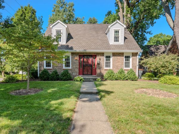 1710 Lafayette Avenue , Columbus, IN 47201