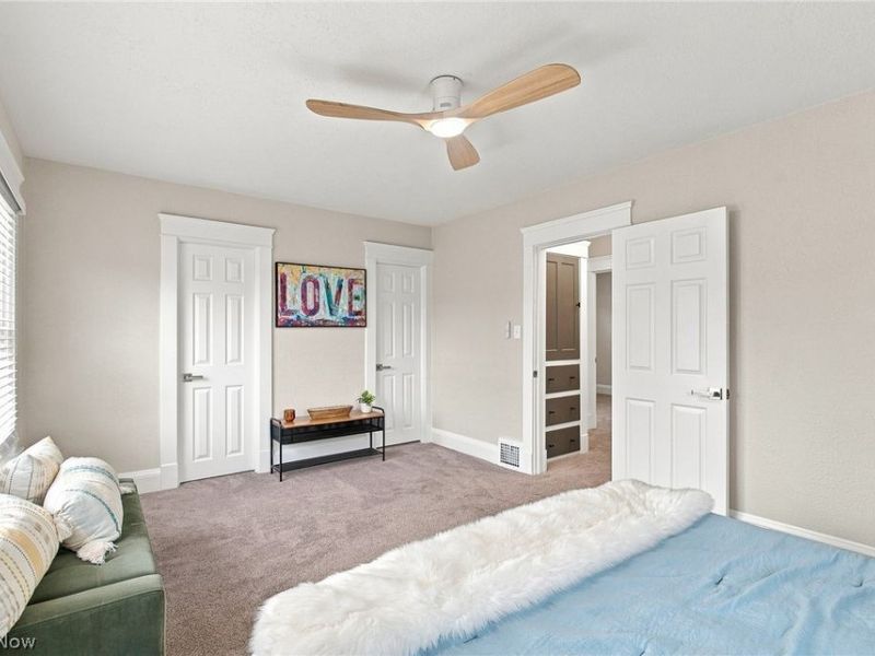12513 Maplerow Avenue, Garfield Heights, OH 44105 Photo 17