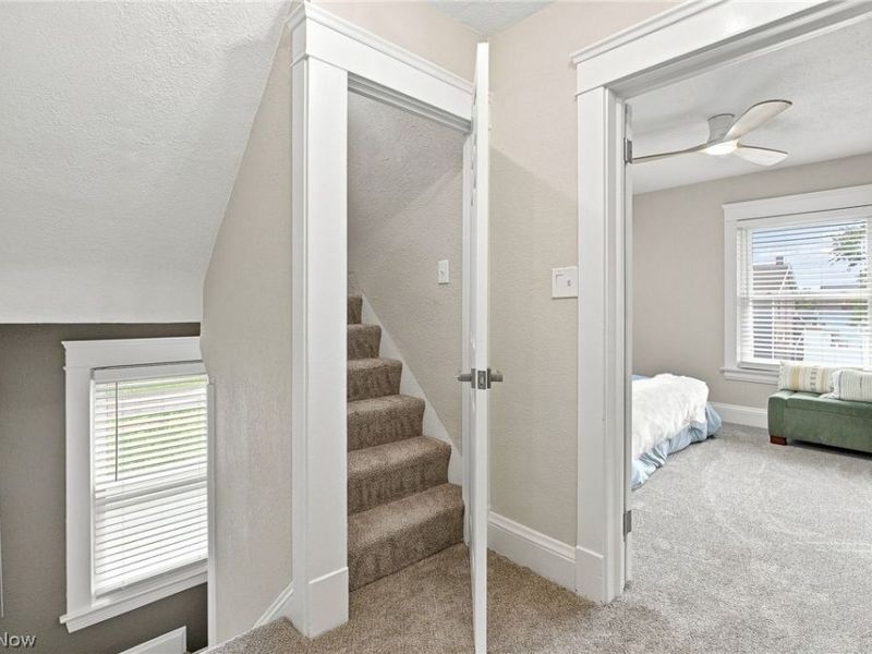 12513 Maplerow Avenue, Garfield Heights, OH 44105 Photo 28