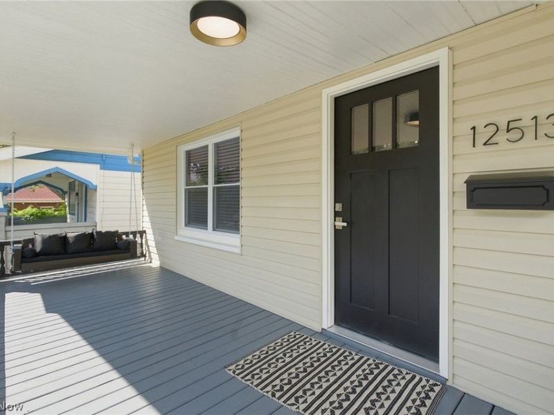 12513 Maplerow Avenue, Garfield Heights, OH 44105 Photo 4