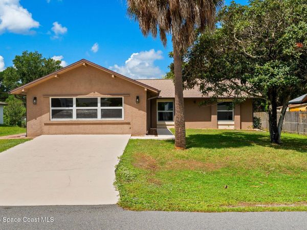 814 Campina Avenue SE , Palm Bay, FL 32909