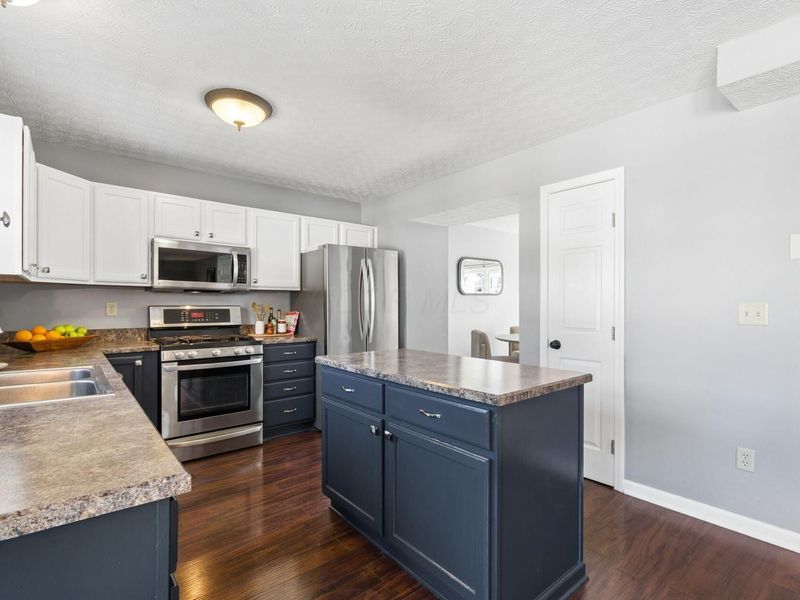3166 Heather Meadow Place , Hilliard, OH 43026 Photo 8