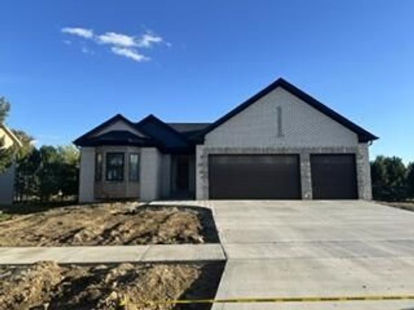 473 Corinth Circle, Dundee, MI 48131