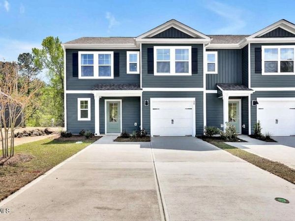 24 Perry Creek Way, Unit 39, Wilmington, NC 28411