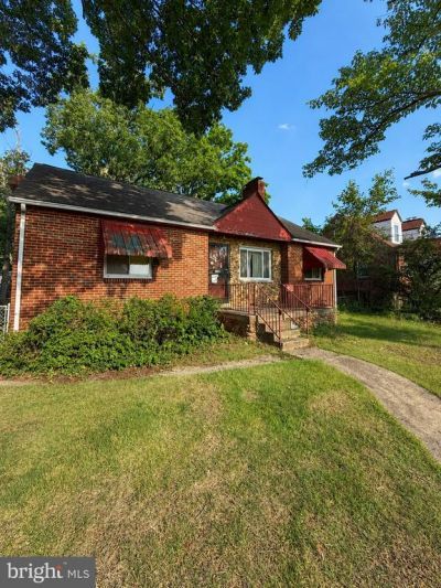 5818 BLACK HAWK DRIVE , OXON HILL, MD 20745