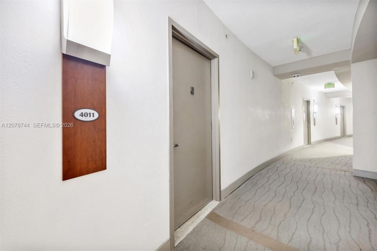 1750 N Bayshore Dr , Unit 4011, Miami, FL 33132 Photo