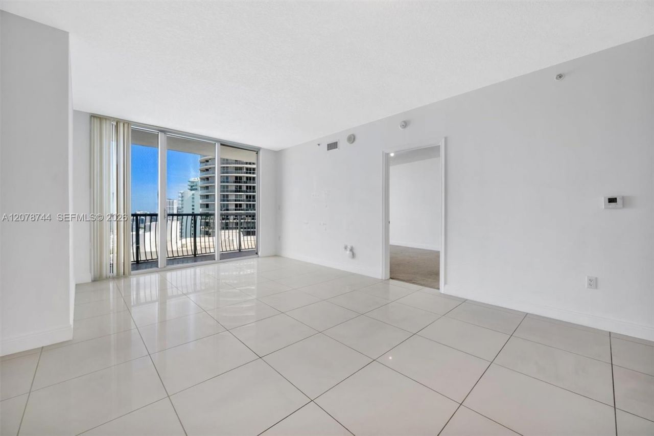 1750 N Bayshore Dr , Unit 4011, Miami, FL 33132 Photo