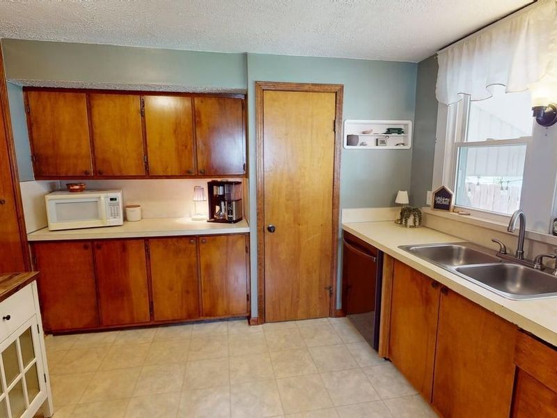 506 Clark Street, Willard, OH 44890 Photo 25