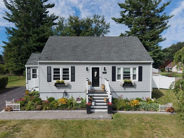 29 Warren Ave, Leicester, MA 01524