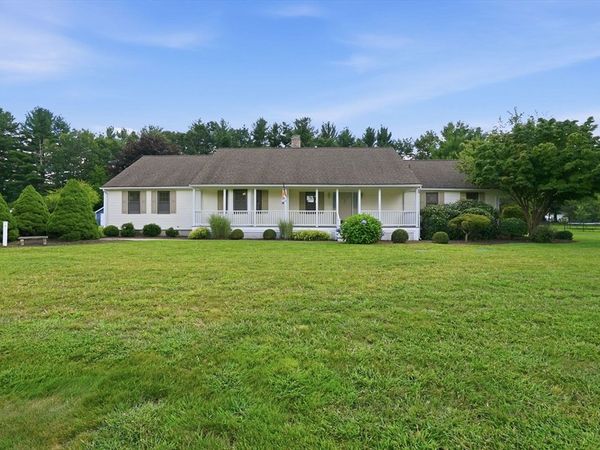 31 Deborah Lane, Westfield, MA 01085