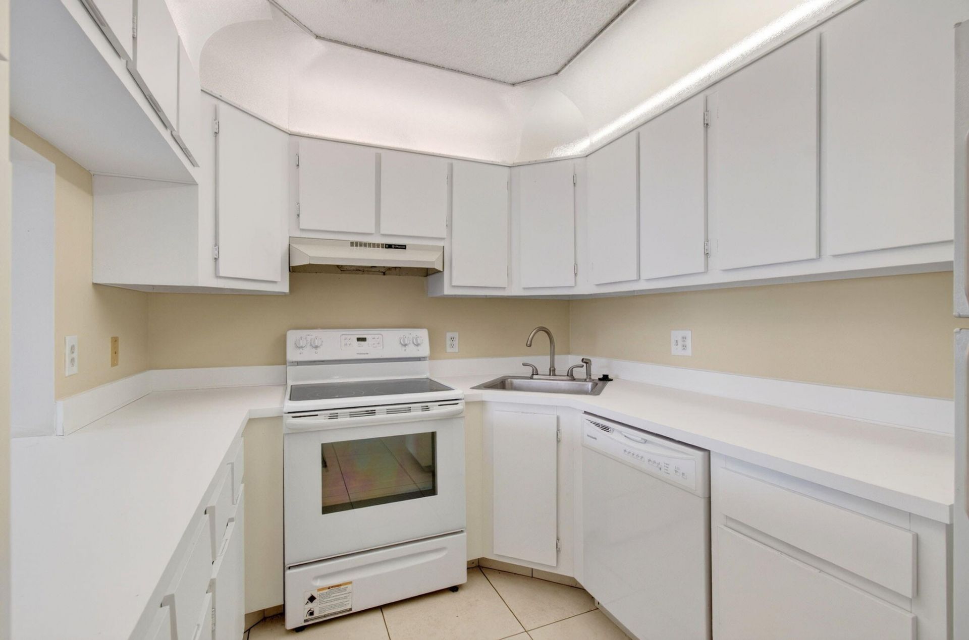1010 Green Pine Boulevard, Unit F2, West Palm Beach, FL 33409 Photo
