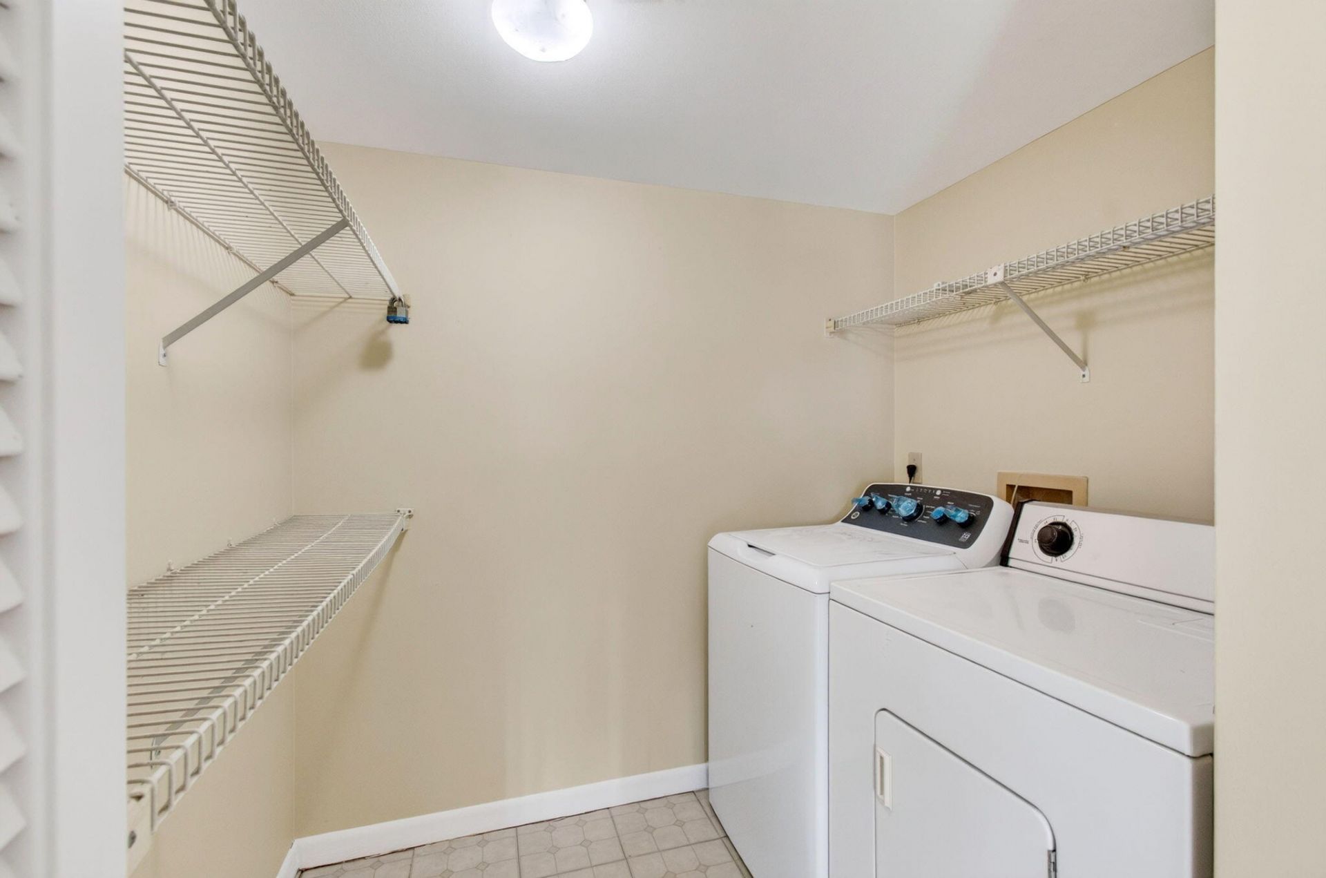 1010 Green Pine Boulevard, Unit F2, West Palm Beach, FL 33409 Photo