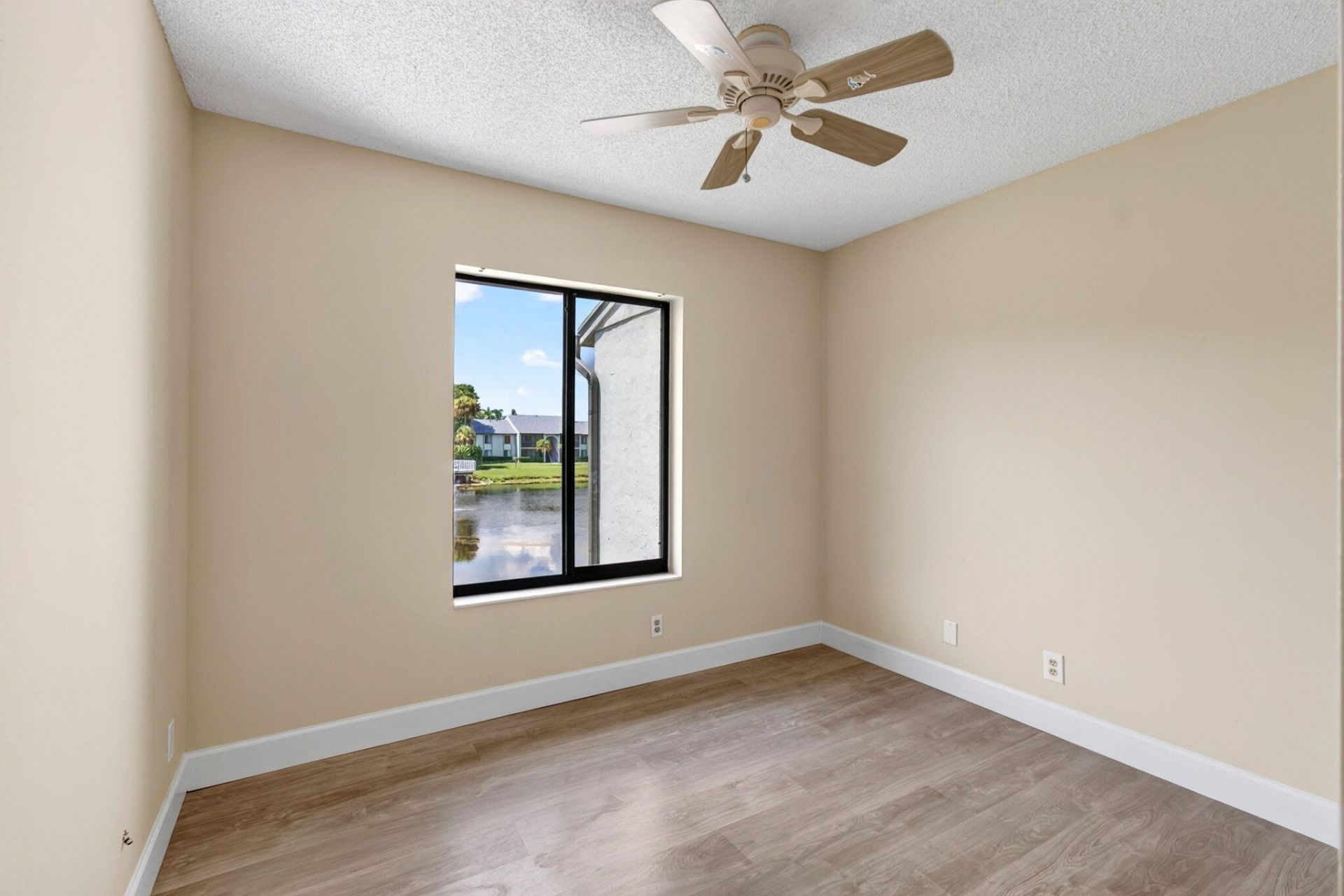 1010 Green Pine Boulevard, Unit F2, West Palm Beach, FL 33409 Photo