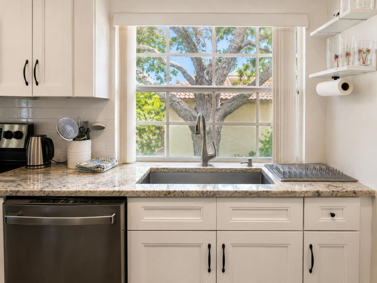 6560 Via Regina, Boca Raton, FL 33433 Photo