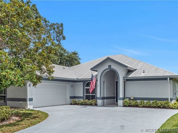 1999 SW Oakwater Point , Palm City, FL 34990